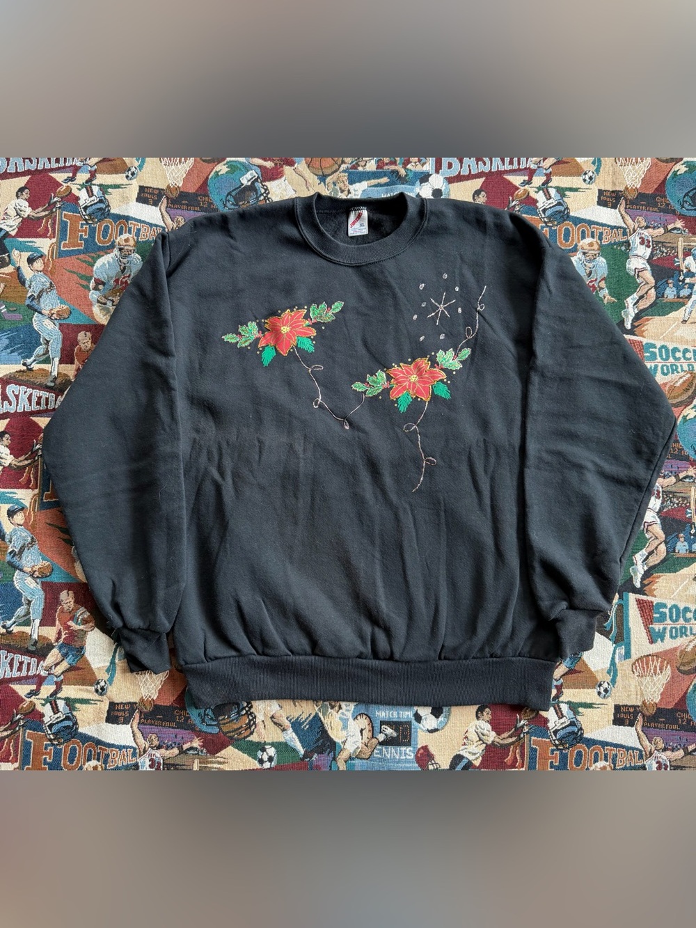 Vintage 90s Women’s Jerzees Black Floral Graphic Sweatshirt